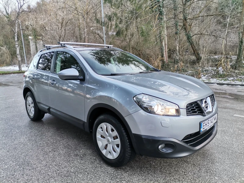 Nissan Qashqai 2.0 DCI 150кс/4x4/AUTOMAT/Pano/Navi/Kam/Bose/KEYLE, снимка 3 - Автомобили и джипове - 53114663