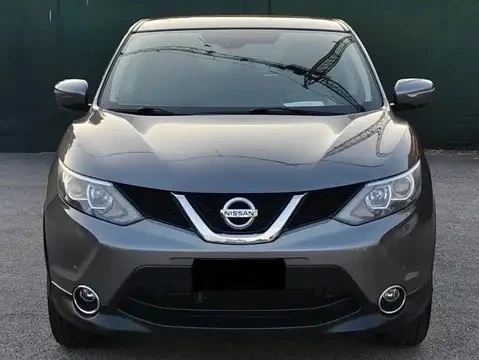 Nissan Qashqai 1, 5DCI-110k.с/НАВИГАЦИЯ/КАМЕРА/ТОП СЪСТОЯНИЕ!!!, снимка 2 - Автомобили и джипове - 47487025