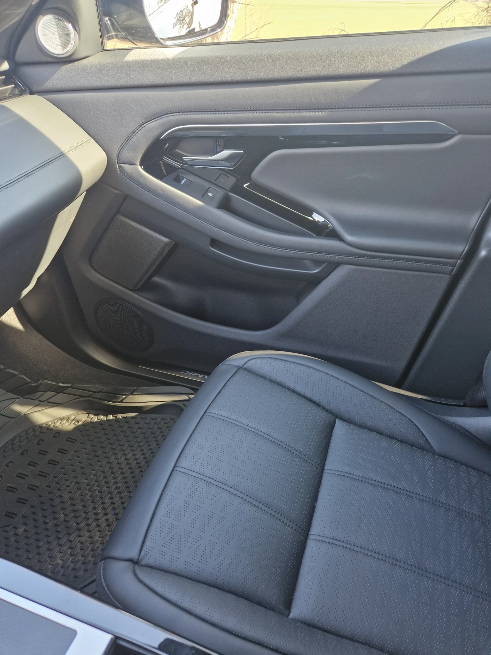 Land Rover Range Rover Evoque HSE 165    D165SALZA2BN9PH183914 | Mobile.bg   13