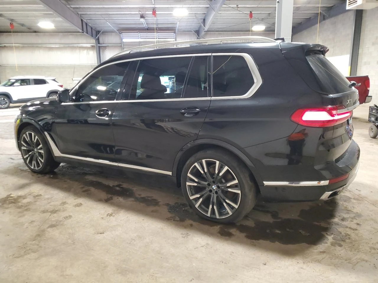 BMW X7 XDRIVE50I/LASER/ПАНО/AMBI/HEAD UP/HARMAN/ - изображение 6