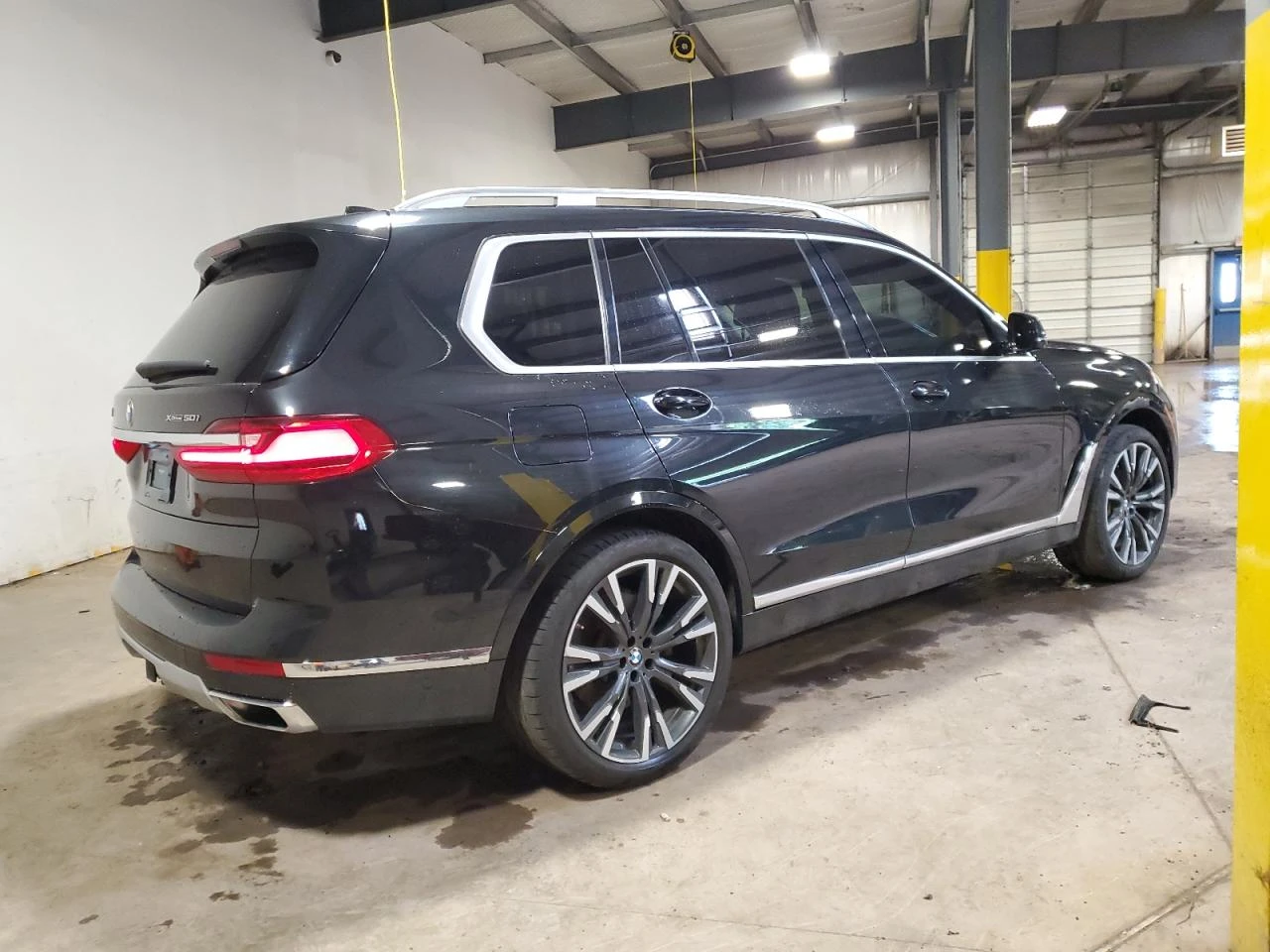 BMW X7 XDRIVE50I/LASER/ПАНО/AMBI/HEAD UP/HARMAN/ - изображение 4