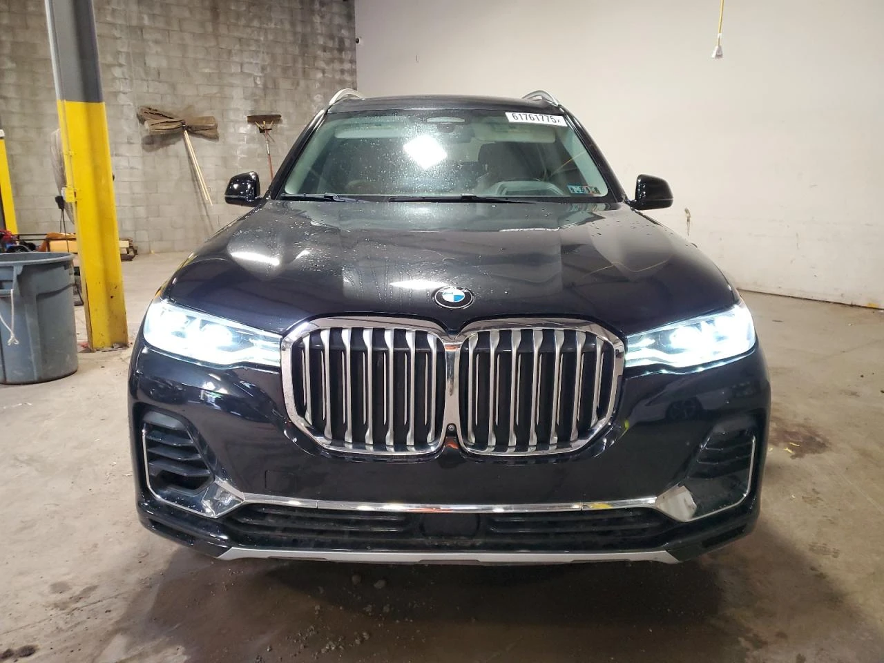 BMW X7 XDRIVE50I/LASER/ПАНО/AMBI/HEAD UP/HARMAN/ - изображение 2