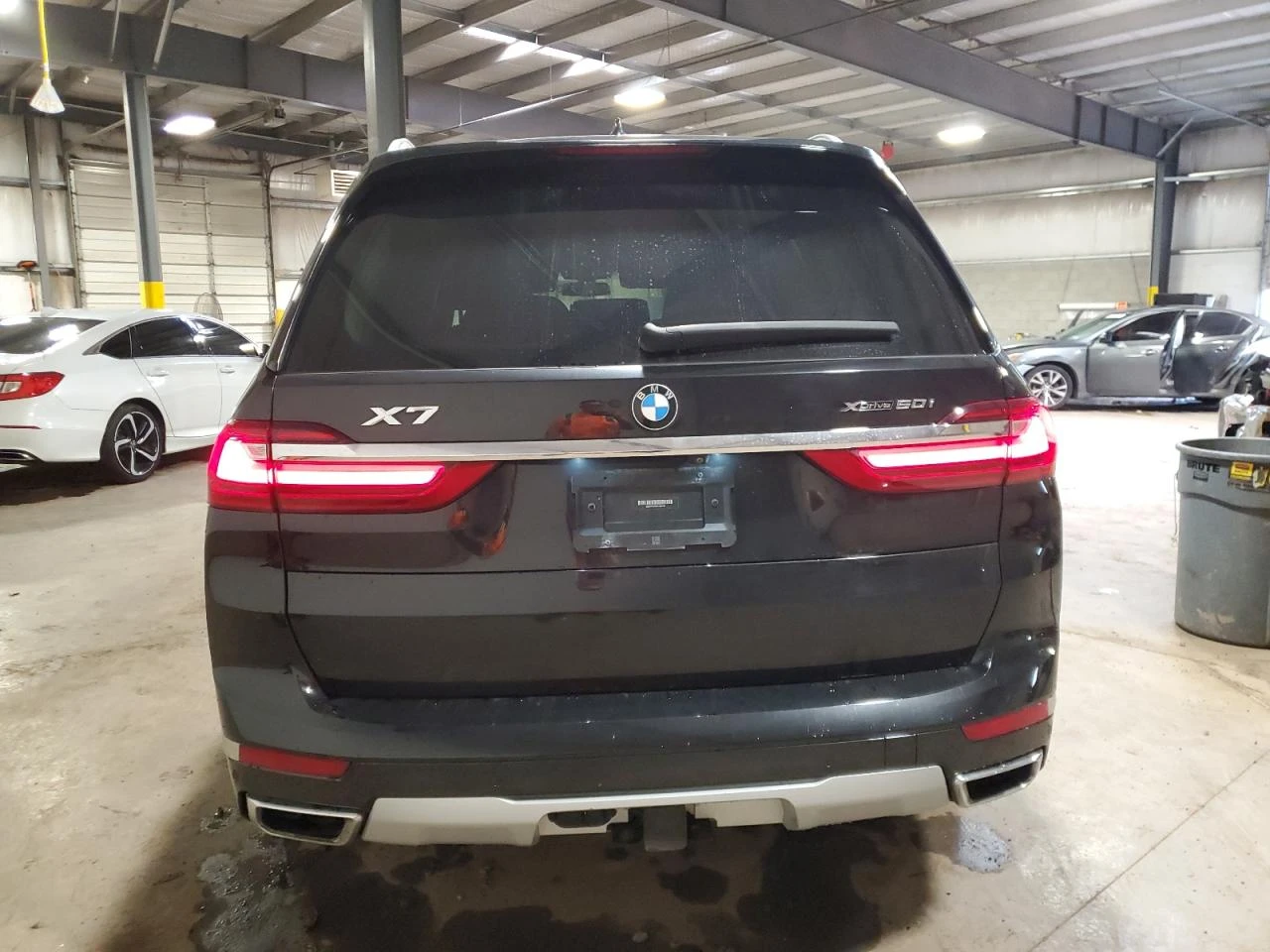 BMW X7 XDRIVE50I/LASER/ПАНО/AMBI/HEAD UP/HARMAN/ - изображение 5