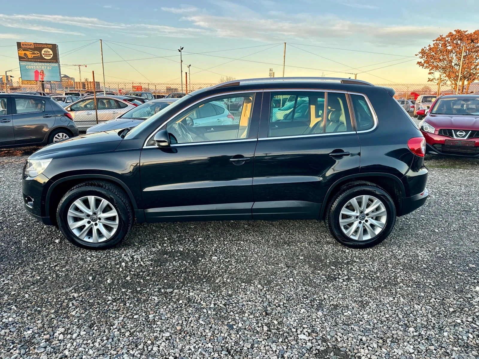 VW Tiguan 2.0TDi 4x4 АВТОМАТ КОЖА НАВИГАЦИЯ - изображение 7