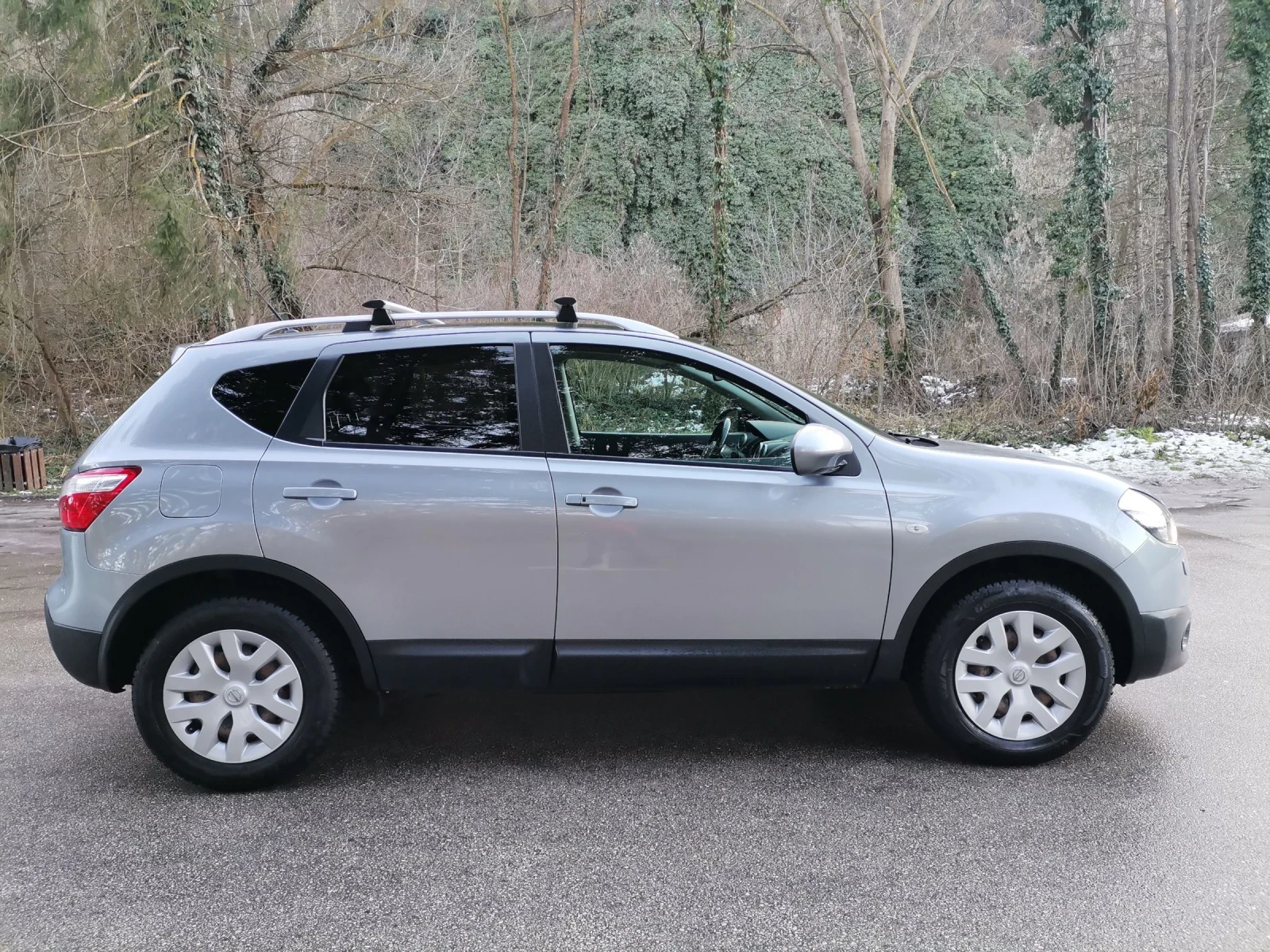 Nissan Qashqai 2.0 DCI 150кс/4x4/AUTOMAT/Pano/Navi/Kam/Bose/KEYLE - изображение 4