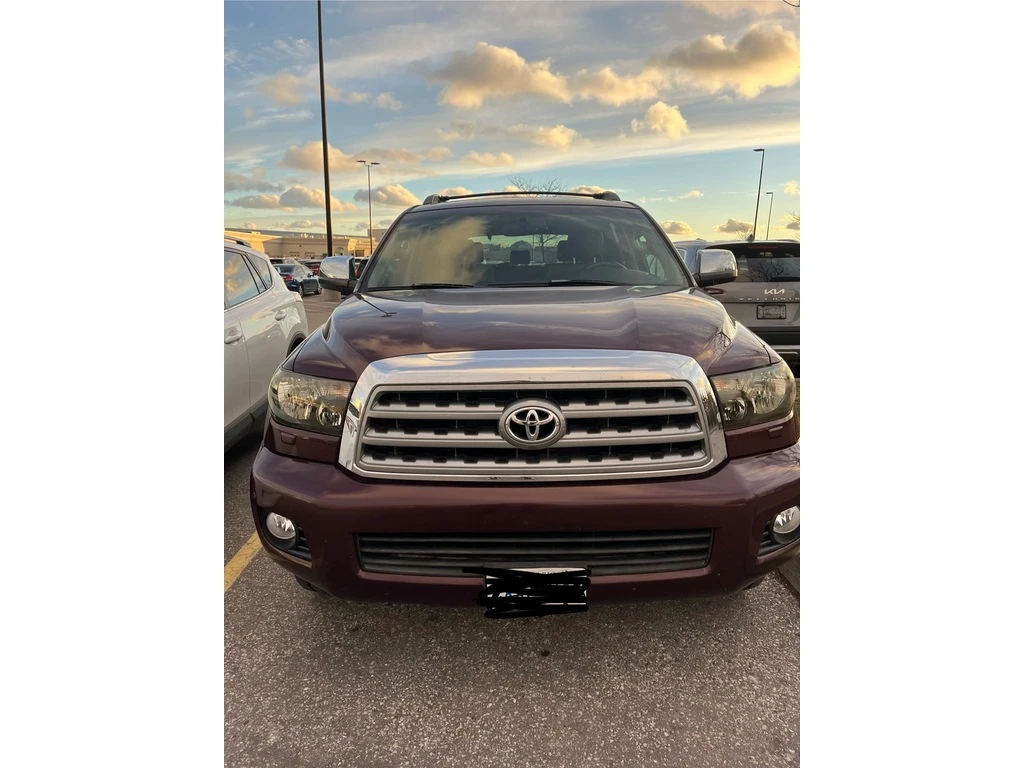 Toyota Sequoia LIMITED - изображение 2
