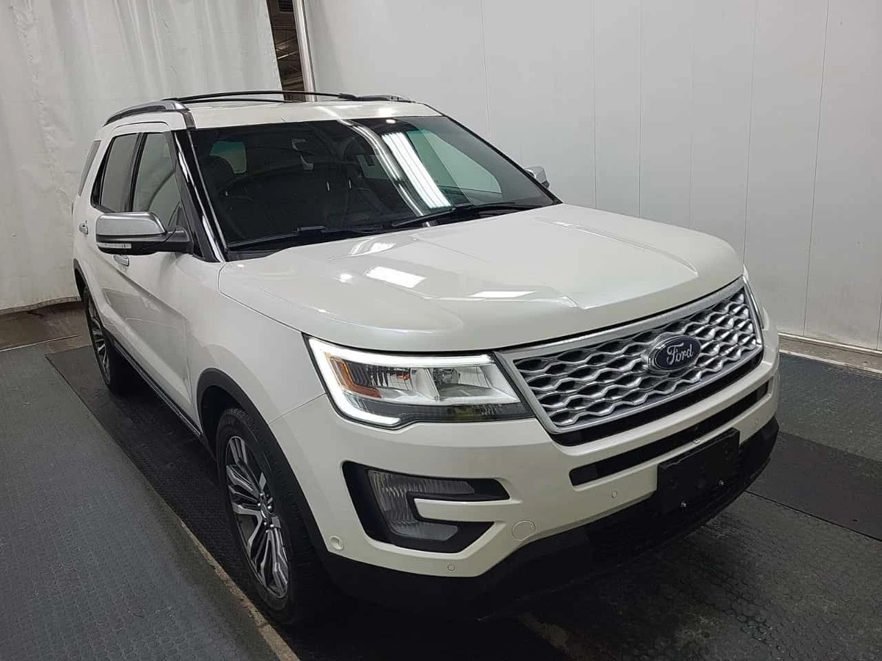 Ford Explorer * PLATINUM * * 7-МЕСТНА* * ПОДГРЕВИ ОГЛЕДАЛА СЕДАЛ - изображение 2