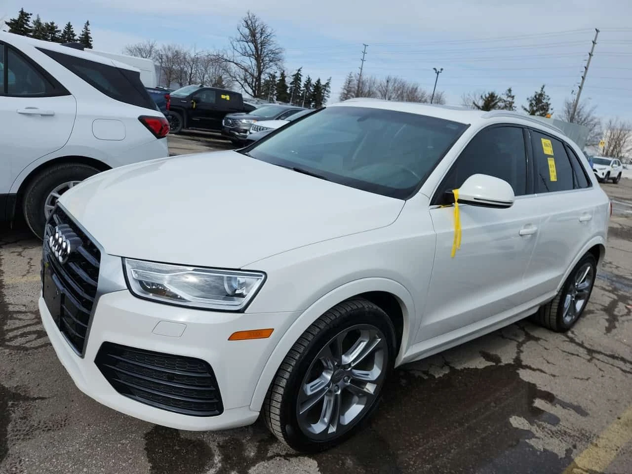 Audi Q3 PROGRESSIV | PANO | ПОДГРЕВИ | CARFAX, снимка 17 - Автомобили и джипове - 53714460