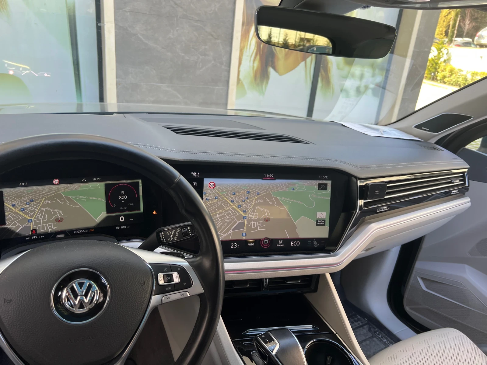 VW Touareg, снимка 14 - Автомобили и джипове - 53825666