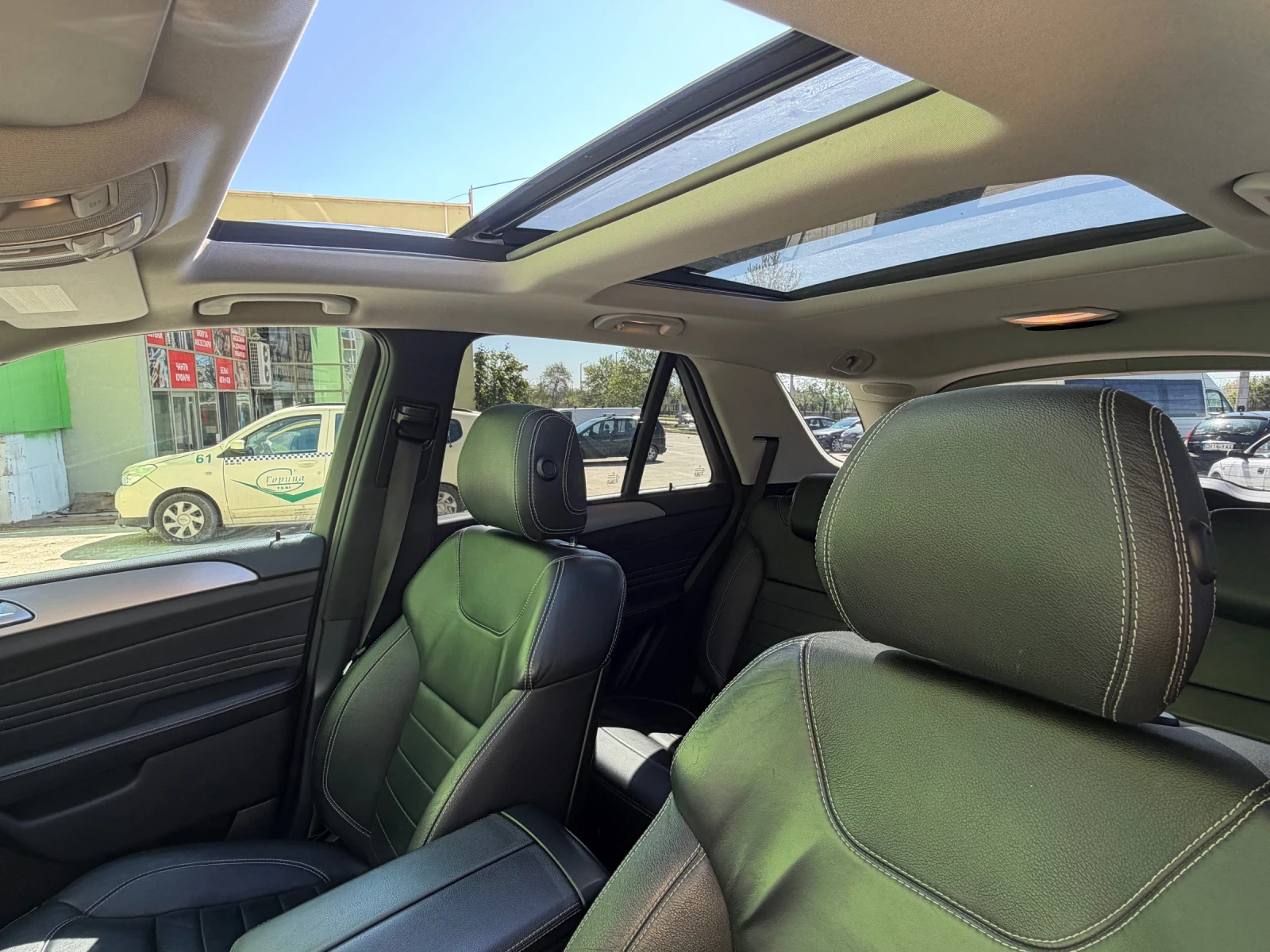 Mercedes-Benz ML 350, снимка 12 - Автомобили и джипове - 54319503