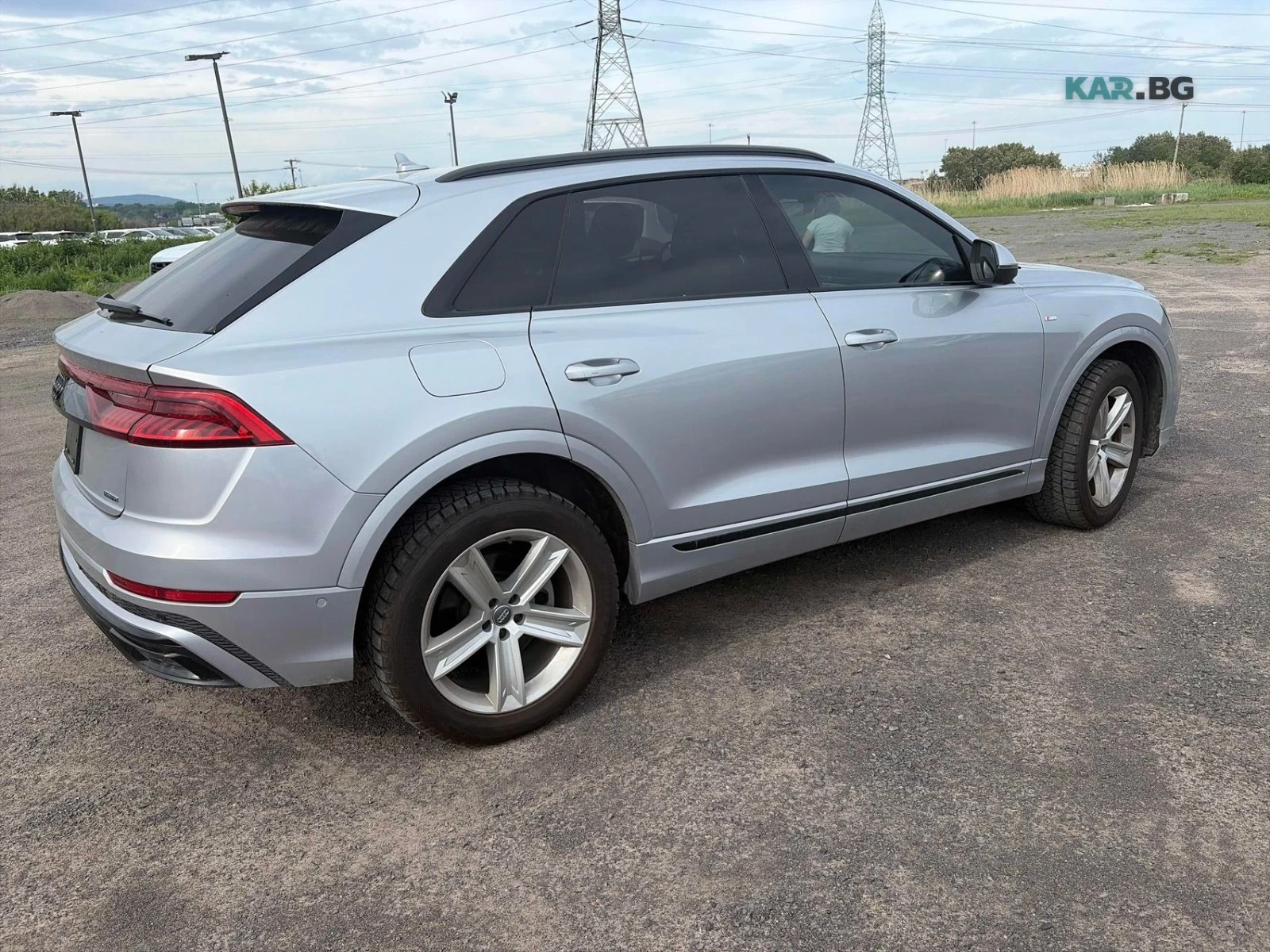 Audi Q8 Progressiv Автокредит Цена до България, снимка 3 - Автомобили и джипове - 54956437