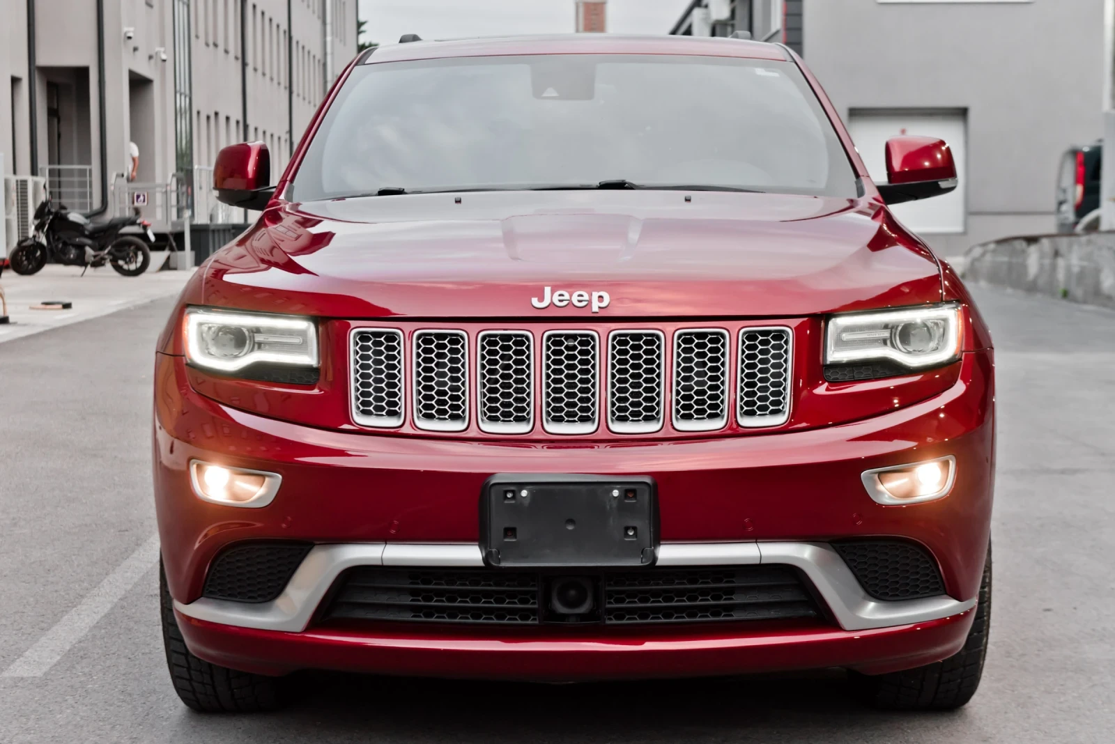 Jeep Grand cherokee Summit extra, снимка 4 - Автомобили и джипове - 55155171