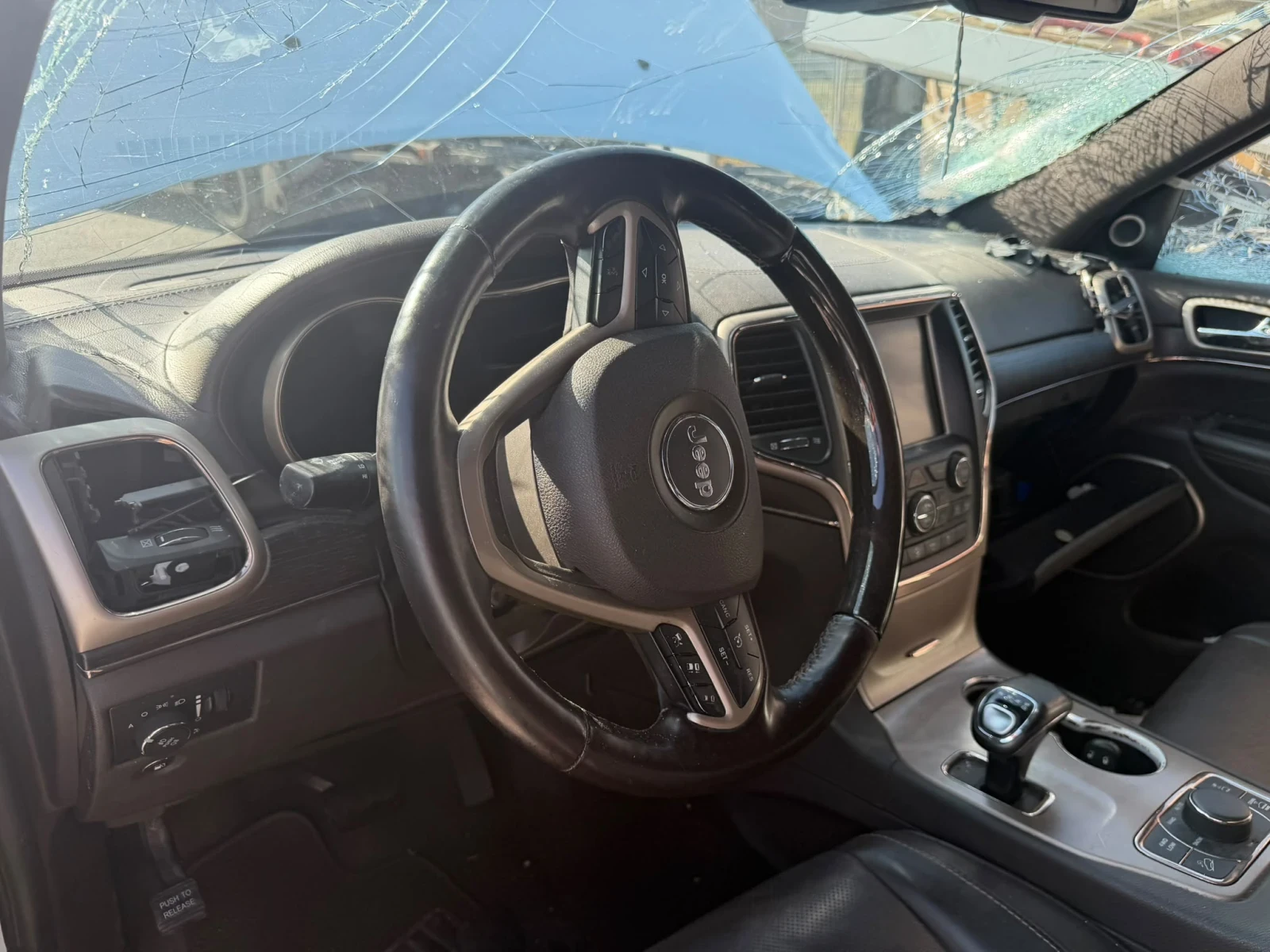Jeep Grand cherokee 3.0CDI тип мотор VM44D, снимка 9 - Автомобили и джипове - 55414081