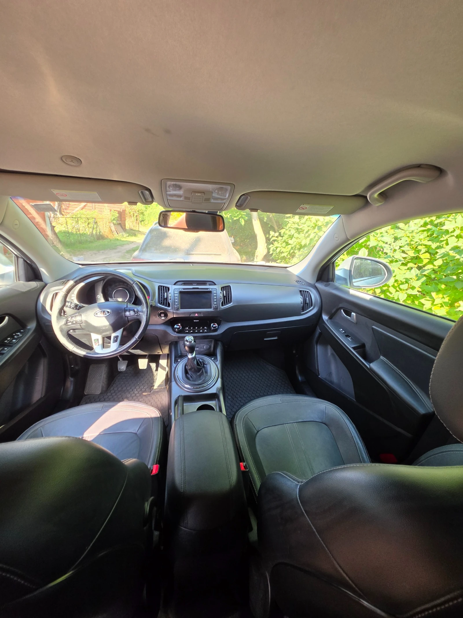 Kia Sportage 2.0 CRDi 4x4, снимка 7 - Автомобили и джипове - 55457629