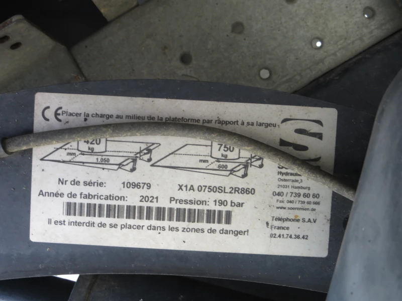 Iveco Daily 35C16 ФУРГОН С ПАДАЩ БОРД, снимка 16 - Бусове и автобуси - 51192701