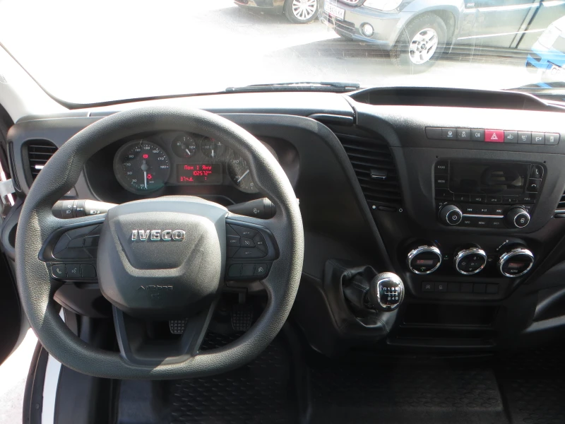Iveco Daily 35C16 ФУРГОН С ПАДАЩ БОРД, снимка 8 - Бусове и автобуси - 51192701