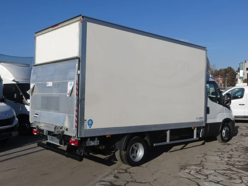 Iveco Daily 35C16 ФУРГОН С ПАДАЩ БОРД, снимка 4 - Бусове и автобуси - 51192701