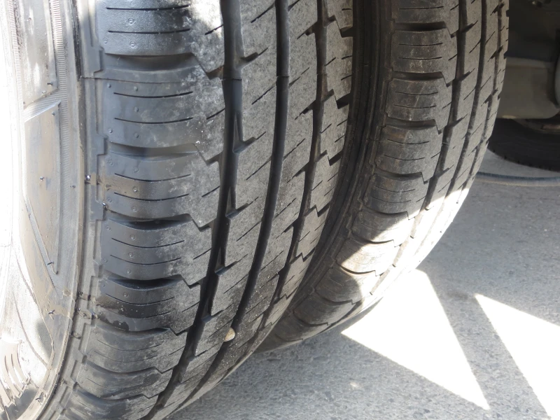 Iveco Daily 35C16 ФУРГОН С ПАДАЩ БОРД, снимка 15 - Бусове и автобуси - 51192701