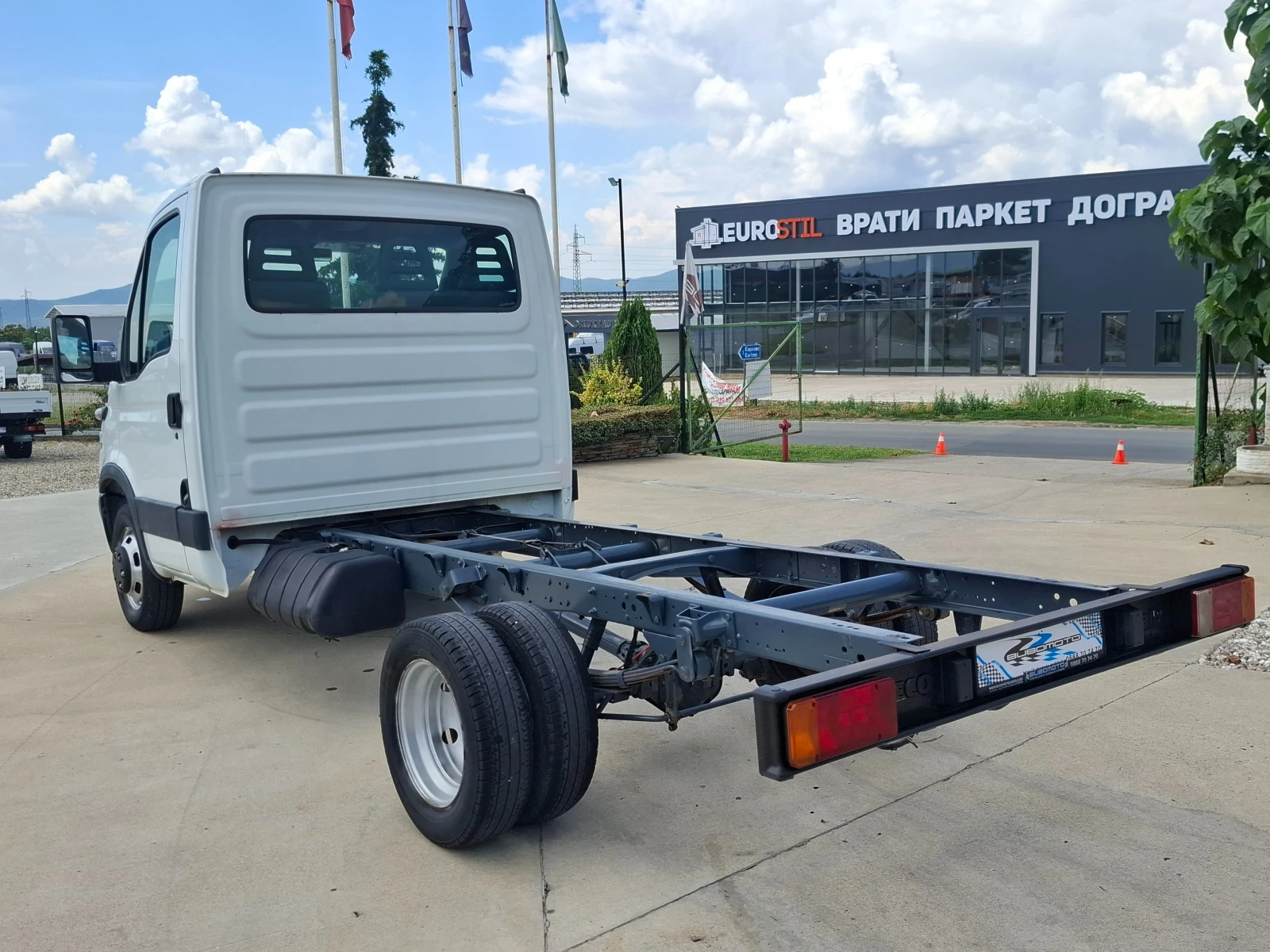 Iveco Daily До3.5т/35c10/2.3unijet, снимка 2 - Бусове и автобуси - 55144005