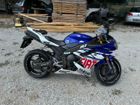  Yamaha YZF-R1