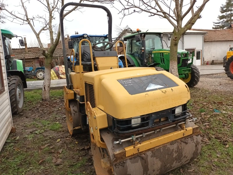 Валяк Cat CB -224D, снимка 3 - Индустриална техника - 38878259