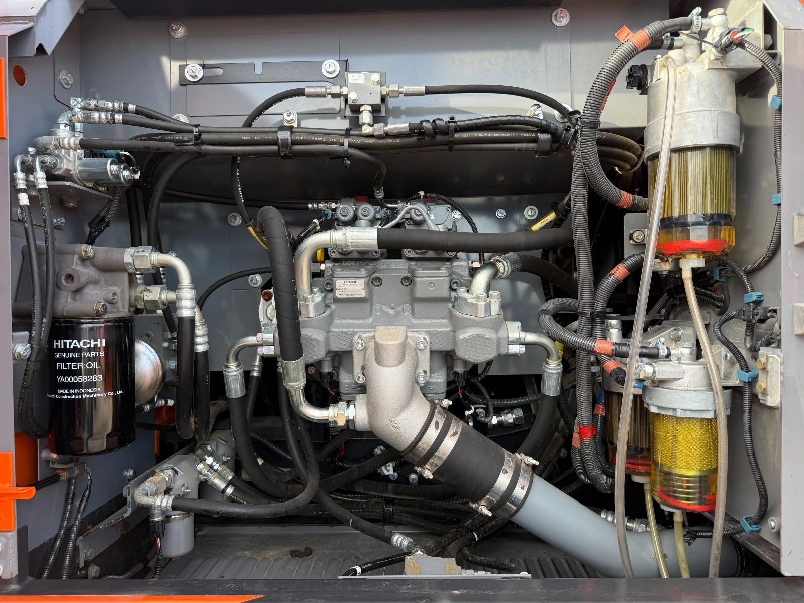  Hitachi ZX 220W-5B | Mobile.bg   13