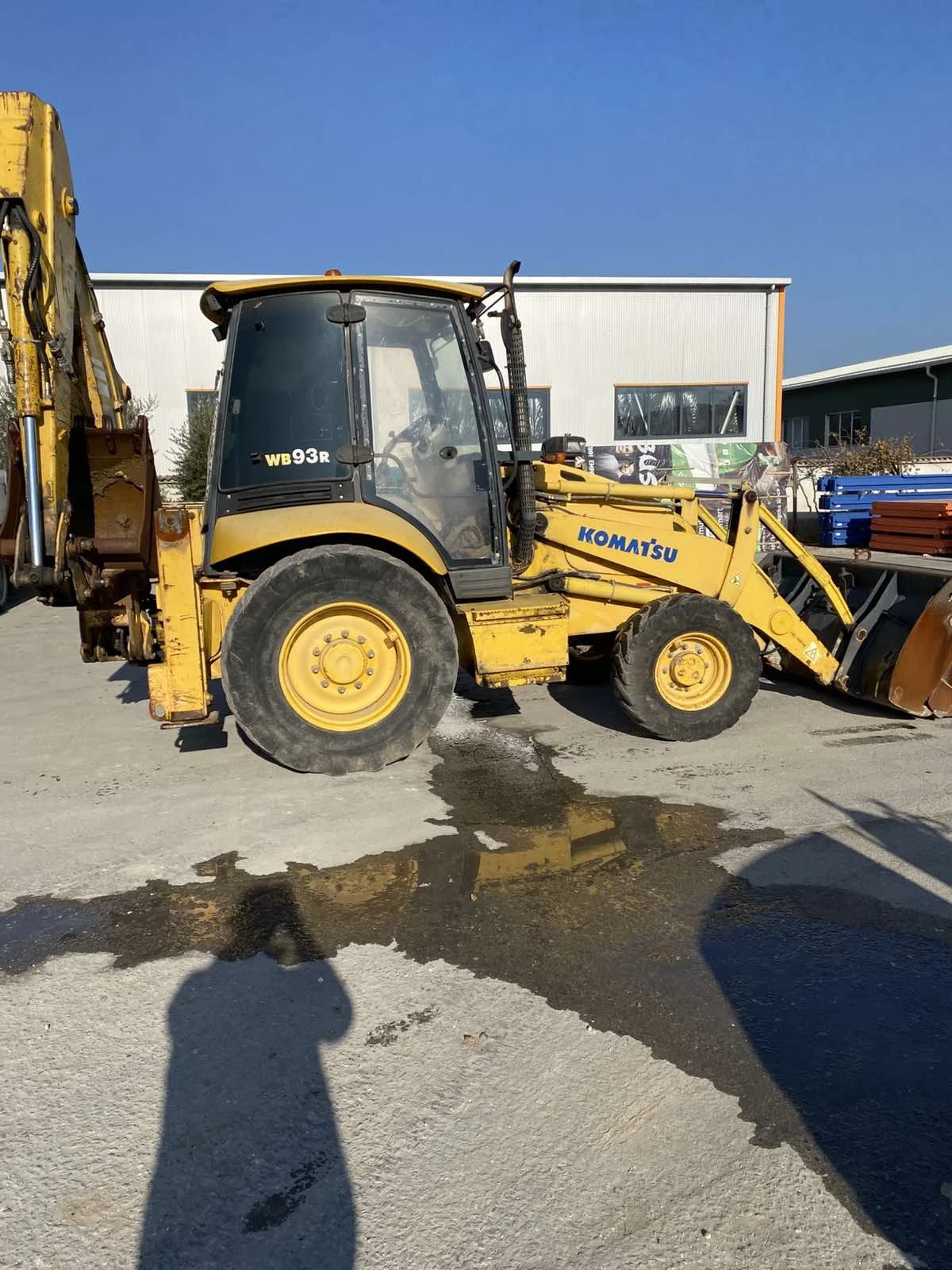 Багер Komatsu WB93 r5 - изображение 3