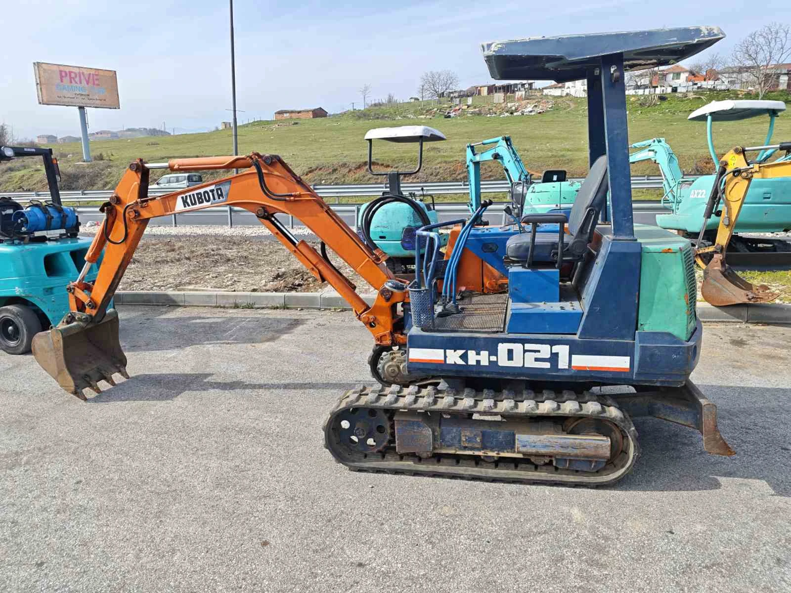 Багер Kubota  ПЕРФЕКТЕН 