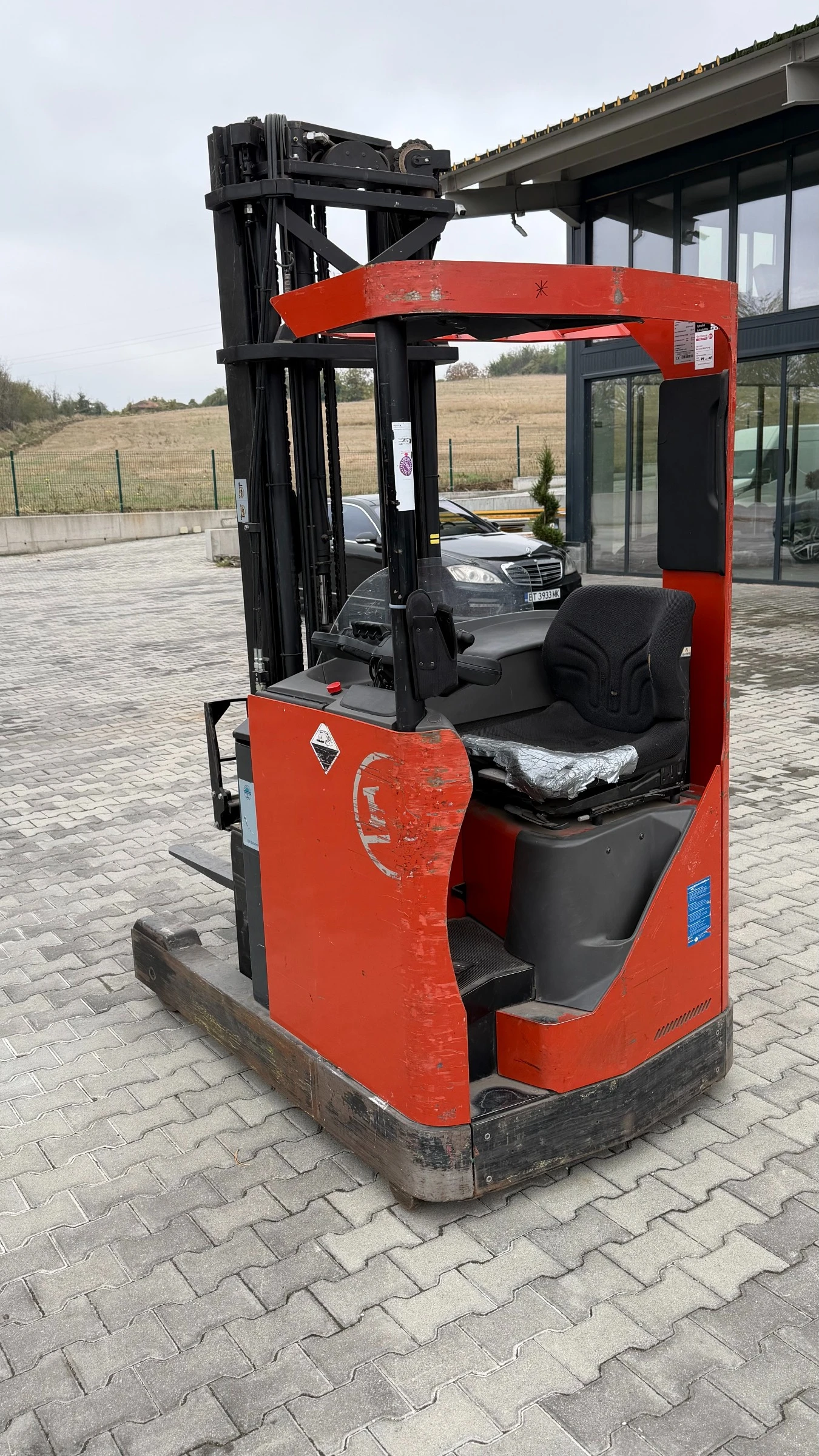 Електрокар BT RRE 140M 48V