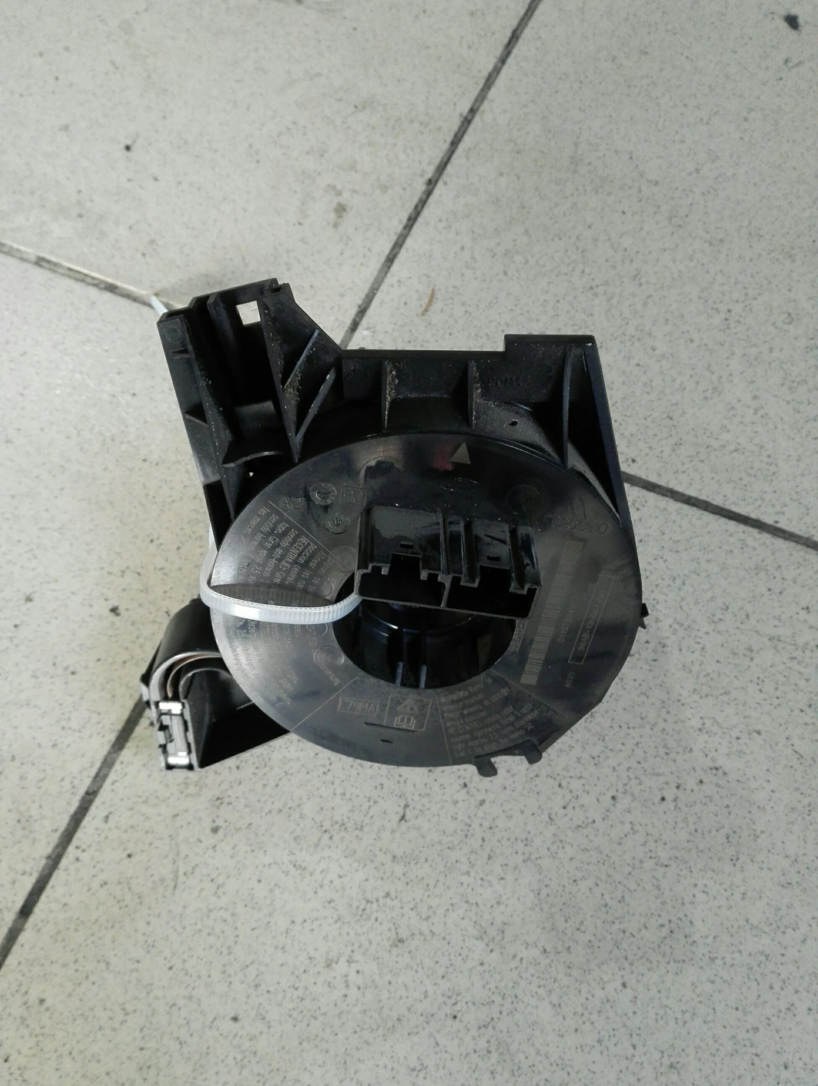 ������ ����� ���� ����� ����� 1.8���� | Mobile.bg � ����������� 1