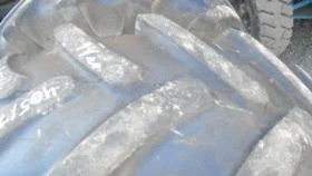 Гуми, снимка 3