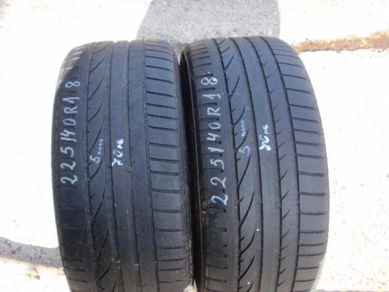 Гуми Летни 225/40R18, снимка 3 - Гуми и джанти - 8367607