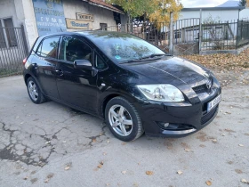 Toyota Auris 2.0 D4D, снимка 3