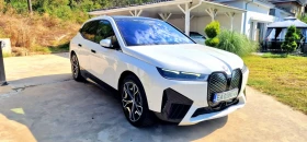 ������ BMW iX
