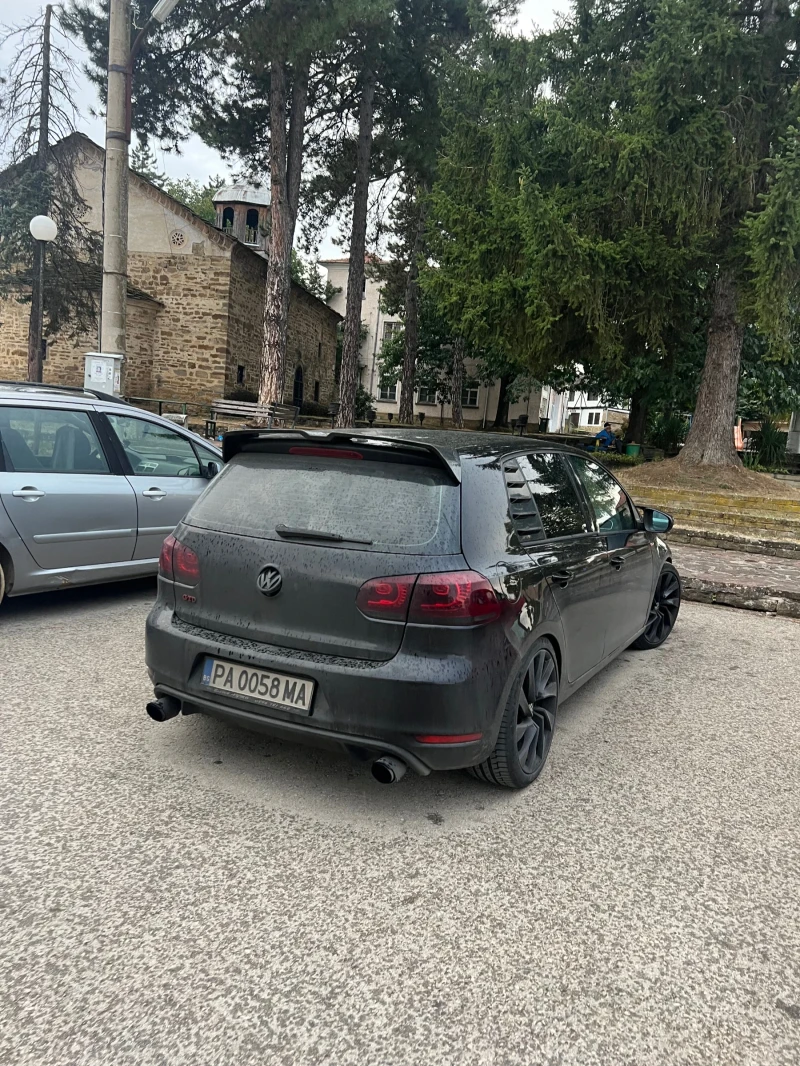 VW Golf 2.0tdi, снимка 4 - Автомобили и джипове - 47196995