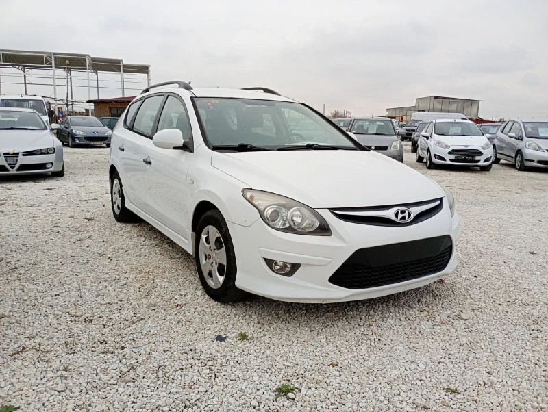 Hyundai I30 1.6TDI, 90к.с., снимка 1 - Автомобили и джипове - 48235724