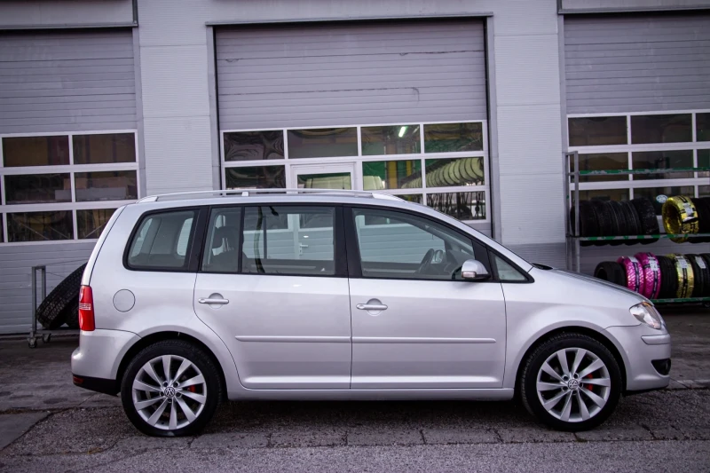 VW Touran 1.9 105, снимка 6 - Автомобили и джипове - 48329770