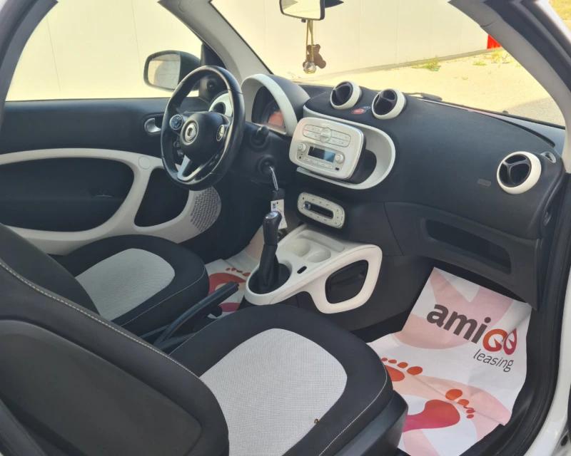 Smart Fortwo 1.0 BENZIN 52KW EVRO6B, снимка 9 - Автомобили и джипове - 51542287