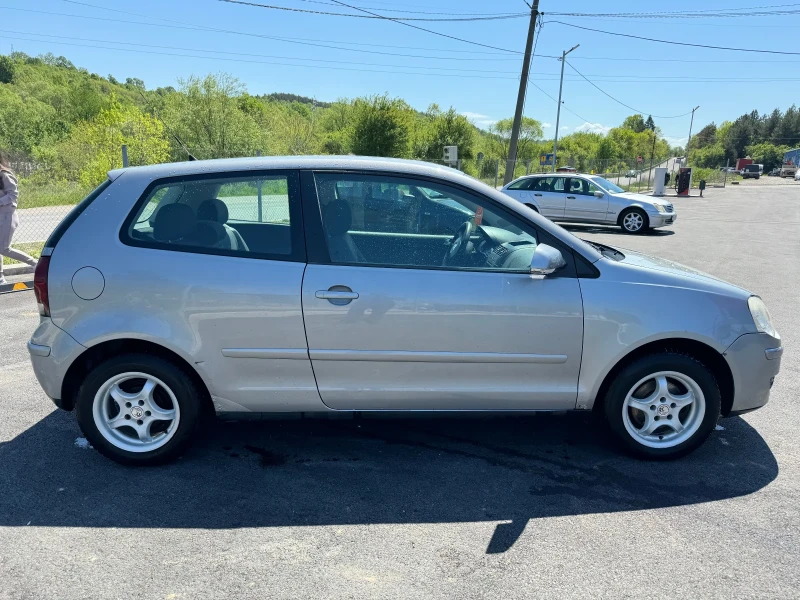 VW Polo, снимка 6 - Автомобили и джипове - 52412347