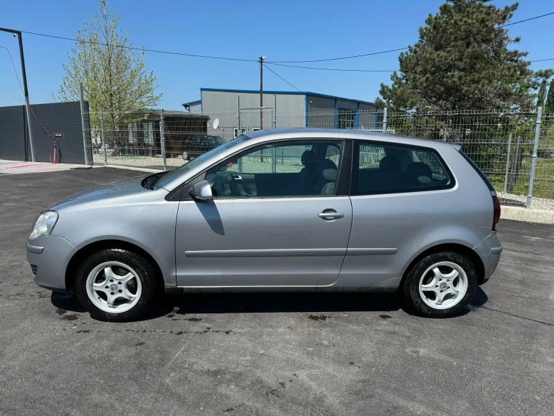 VW Polo, снимка 2 - Автомобили и джипове - 52412347