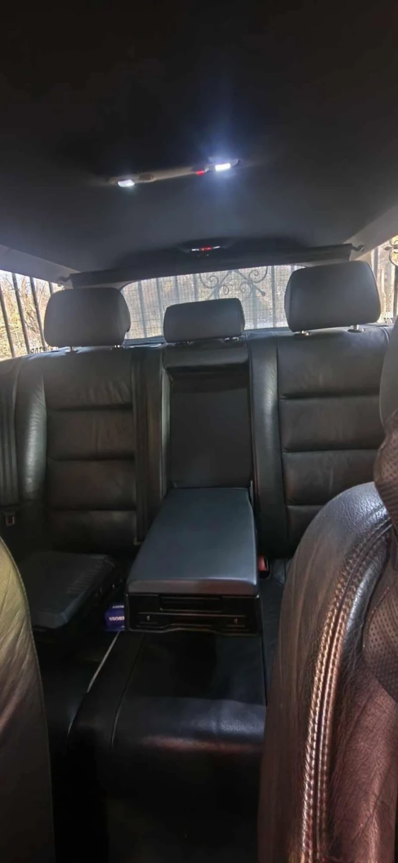 Audi A4, снимка 9 - Автомобили и джипове - 52331575