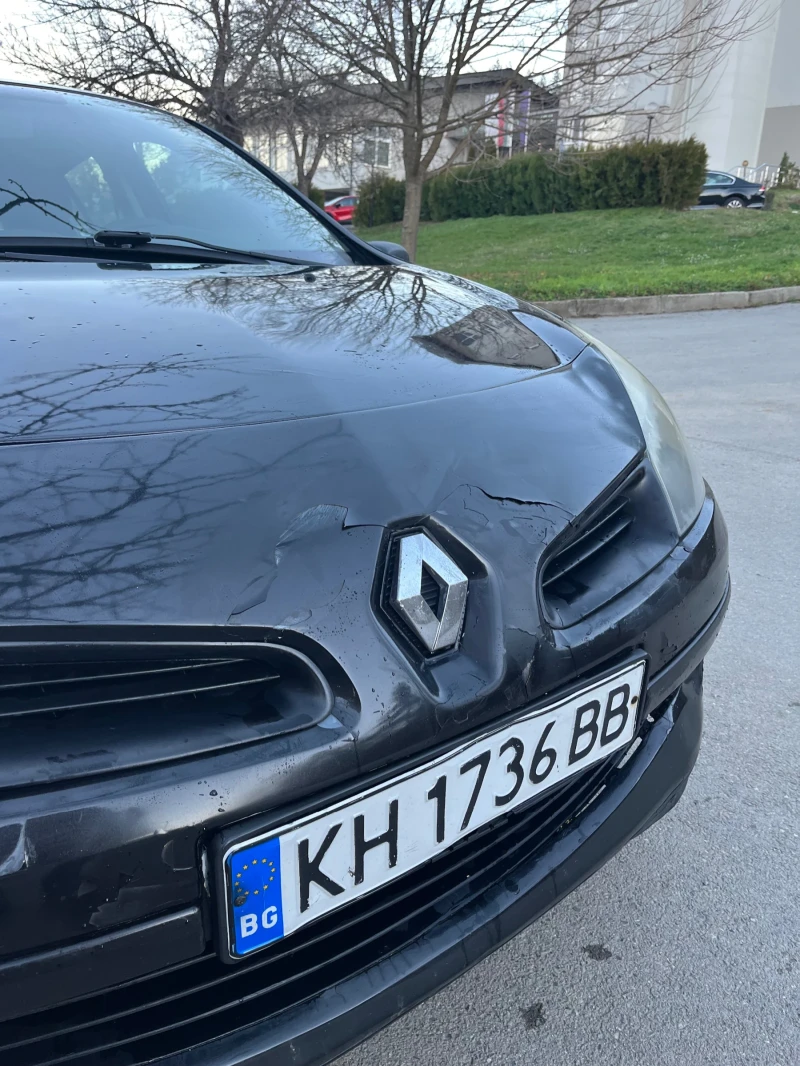 Renault Clio, снимка 8 - Автомобили и джипове - 52950483
