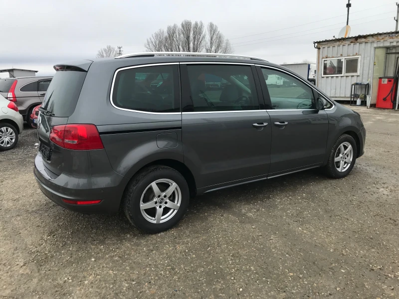 VW Sharan 2.0TDI DSG , снимка 16 - Автомобили и джипове - 53443822