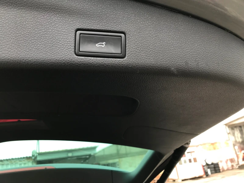 VW Sharan 2.0TDI DSG , снимка 7 - Автомобили и джипове - 53443822