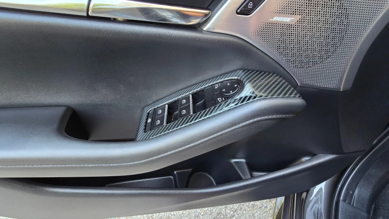 Mazda 3 Turbo Premium Plus, снимка 6 - Автомобили и джипове - 53516669