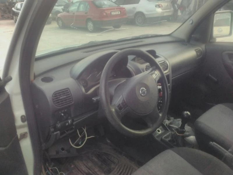 Opel Combo 1.3CDTI/1.7Isuzu, снимка 8 - Автомобили и джипове - 2031203