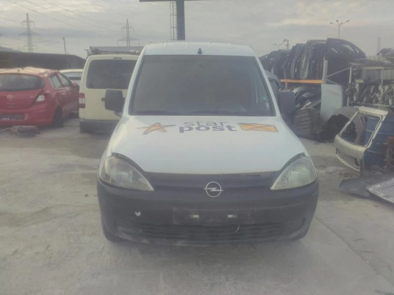 Opel Combo 1.3CDTI/1.7Isuzu, снимка 10 - Автомобили и джипове - 2031203