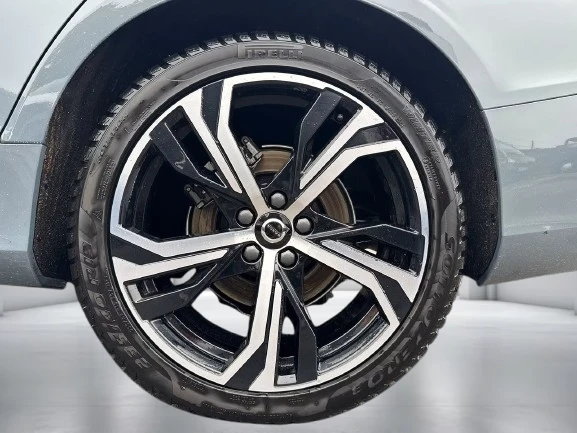 Volvo S60 B4 = Plus Dark = Panorama Гаранция - изображение 5