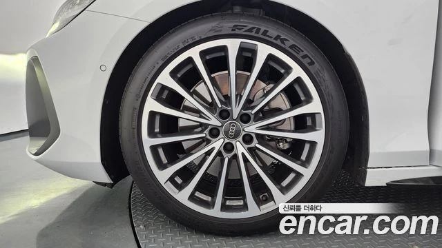 Audi A6, снимка 5 - Автомобили и джипове - 56081077
