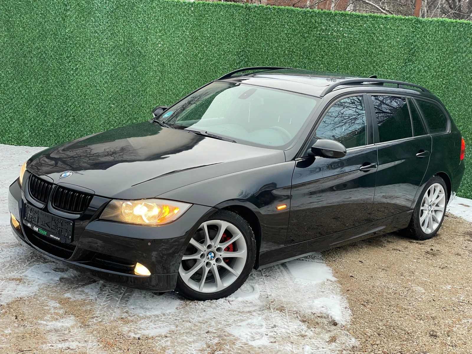 BMW 320 M47/ПАНОРАМА/KEYLESS/КОЖА/NAVI/ЧЕРЕН ТАВАН, снимка 1